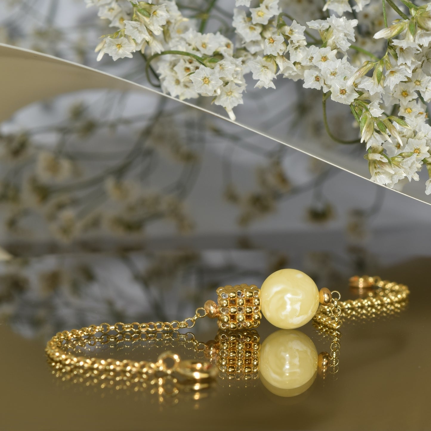 Natural White Baltic Amber Elegant Braclet
